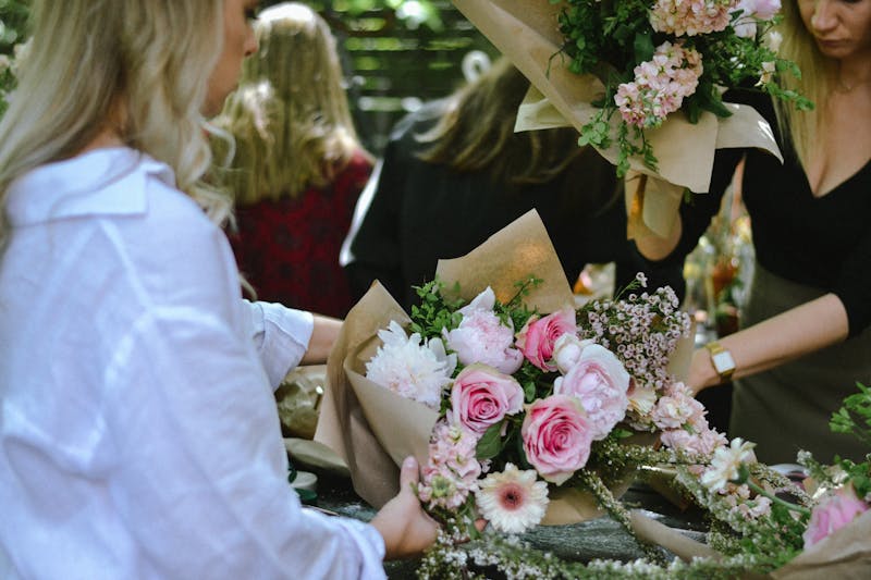 Atelier créatif floral cours arrangement bouquets